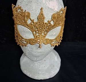 Gold Lace Face Eye Mask Halloween Madre Gras Masquerade Ball cosplay Victorian - Picture 1 of 4