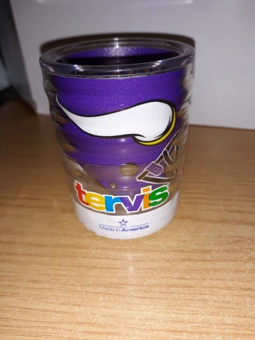 NEW Minnesota Vikings NFL Tervis Mini Tumbler Cup 2.5oz Professional Football Cover