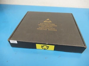 Finisar FCBN414QB1C10 Quadwire 56Gb/s QSFP+ Active Optical Cable (New) - Picture 1 of 6