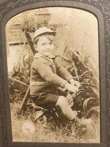 Vintage Black & White Photograph LITTLE YOUNG BOY ON A TRICYCLE - Picture 1 of 4