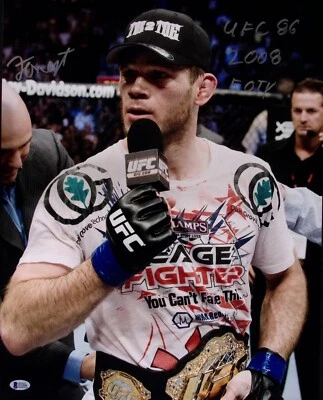 Foto firmada por Forrest Griffin 16x20 certificado de autenticidad BAS UFC 86 foto de cinturón automático TUF 1 campeón Foto 1 de 4