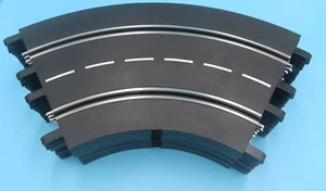 Carrera 124, Digital/Evo/Exclusiv 132/124 10 x 1/60 Kurven 4 Z.  20501 20571 - Bild 1 von 1