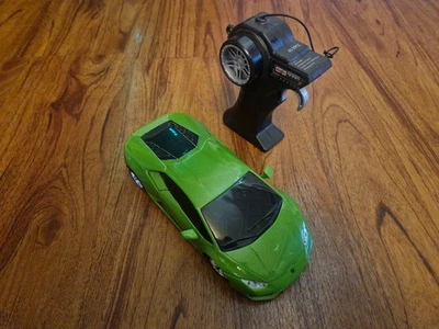 maisto 1:24 Lamborghini Huracan Grün Metallic mit Funkfernbedinung RC Auto - Bild 1 von 4