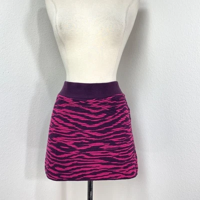 Derek Corazón Marrón y Rosa Mini Falda Tejida Grande Botín Cubierta Deportiva Festival Foto 1 de 4