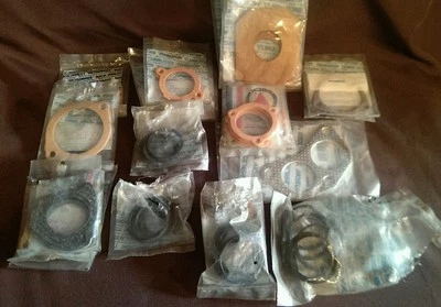 Bulk Lot of 310 Gaskets T-Stat, Exhaust and more Fit Toyota,Honda,Audi,VW  - Image 1 of 4