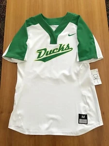NWT!! NIKE OREGON DUCKS WOMEN #16 JERSEY, SIZE M - Picture 1 of 5