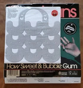 New Jeans How Sweet Hyein Ver. & GET UP Gray Ver. Albums - Lot of 2 - LIKE NEW - Picture 1 of 9