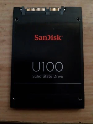 SanDisk U100 32GB SSD 2.5" Solid State - Image 1 of 2