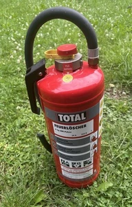 Feuerlöscher - 6 kg - ABC Pulver - Pulverlöscher - Total - Bild 1 von 2