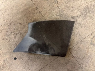 75 76 77 78 79 80 Pontiac Sunbird hatchback SHOWCARS alerón trasero extremo derecho Foto 1 de 2