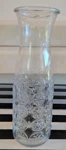 CLEAR GLASS CARAFE OR FLOWER VASE STARBURST FLORAL DESIGN 10.5 INCHES 40 OZS - Picture 1 of 6