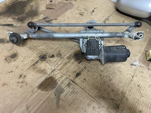 VAUXHALL CORSA C 2001-2006 FRONT WIPER MOTOR AND MECHANISM DCF56 - Picture 1 of 12