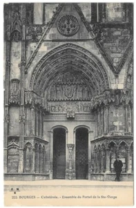 BOURGES 18 Portail de la Sainte Vierge CPA animée écrite le 27 Juin 1919 - Picture 1 of 2