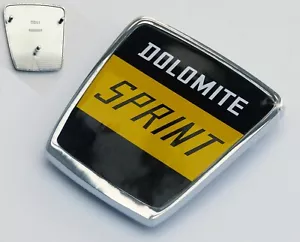 Triumph Dolomite Sprint Gold Schwarz & Chrom Frontgrill Abzeichen ZKC375 - Bild 1 von 1