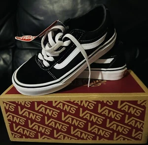 VANS Ward Little Kids Low Top Black/White Suede Sneakers - Size Youth 1 - Picture 1 of 6