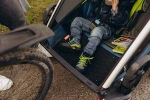 Maßgefertigte Premium Zubehör Fussmatte für alle Fahrradanhänger Anhänger - Bild 1 von 18