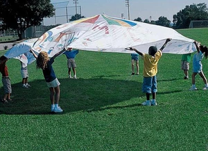 1.8m Colour-Me-In White Parachute ( 6 foot Diameter ) - Picture 1 of 5