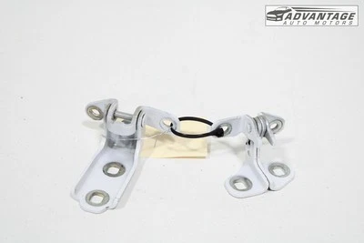 2016-2025 CHEVROLET MALIBU REAR RIGHT SIDE UPPER & LOWER DOOR HINGE SET OF 2 OEM - Image 1 of 4