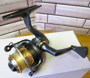 Shakespeare MicroSpin MSS5 Spinnrolle Ultraleicht Angeln Super Schön EUC - Bild 1 von 6