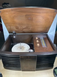 1946 Bendix Aviation Corp. Modell 656A Röhrenradio, Plattenspieler - Bild 1 von 15