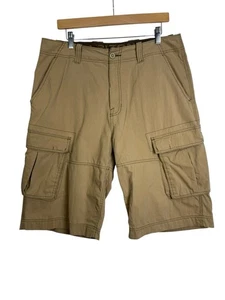 Arizona Jean Co. Pantalones cortos cargo para hombre 34 bolsillos delanteros planos caqui - Imagen 1 de 10