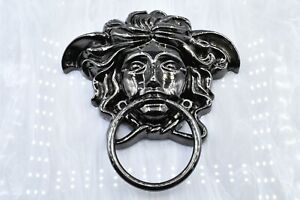 Gianni Versace door handle knocker medusa sunglasses vintage chain bag Gun Metal