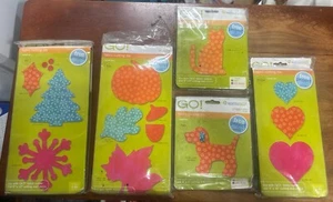 Accuquilt GO! Stoff Stanzbeitel 55064 / 55065 / 55029 / 55041 / 55043 - Bild 1 von 20