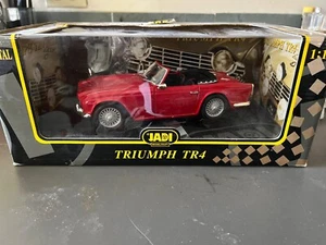 Jadi 1:18 1/18 Triumph TR4 Die Cast Modellauto - Bild 1 von 2