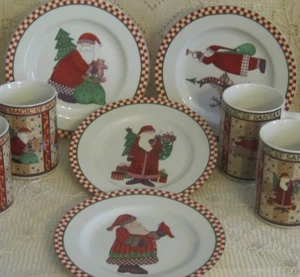Magic of Santa Claus Deb Mumm Christmas Holiday Dish Dessert PLATE U-Choose EUC - Picture 1 of 5