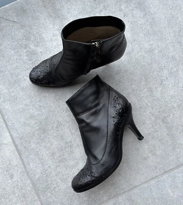 Botas botines DDP Dries Van Noten de cuero con tacón negras talla 39 para mujer Foto 1 de 4