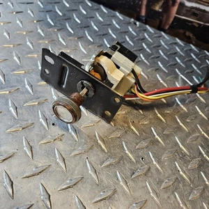 1983 Olds Ninety Eight Regency Headlight Switch Oem - Picture 1 of 3