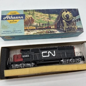 HO Athearn SD40-2 Powered Locomotive Canadian National CN #5323 Powered - Picture 1 of 13