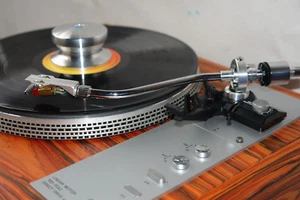 Audiófilo Fisher MT-6225 tocadiscos de gama alta tocadiscos tocadiscos único palisandro - Imagen 1 de 12