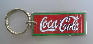 Vintage Red Green & White Gold Tone Metal Coca-Cola Key Chain - Picture 1 of 2