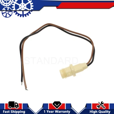 Enchufe de luz de matrícula de encendido estándar para Chevrolet S10 1989-2003 Foto 1 de 4