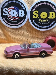Matchbox 1987 Cadillac Allante Convertible 1:64 Pink Diecast Car NM Cond - Picture 1 of 8