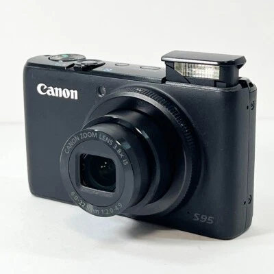 Canon Digital Camera Powershot S95 10-Megapixel High-Sensitivity Japan - Image 1 of 4