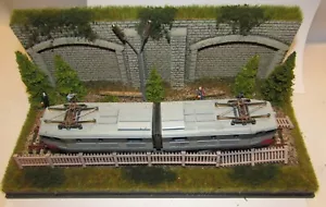 LIMA 1/87 HO H0 '80 's LOCOMOTIVA DIESEL F.S. CAIMANO E 656 519 21 cm - Imagen 1 de 12