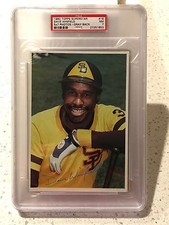 1980 Topps Superstar #18 - DAVE WINFIELD - PSA 7 NM - Gray Back 5x7 Photos