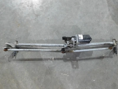 2012 Ram 1500 挡风玻璃雨刮器联动和电机 — 第 1/3 张图片