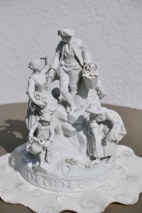 Porzellan Figuren Gruppe,  weiß,  Älteste Volkstedter, Thüringen, ca. 24 cm hoch - Bild 1 von 18