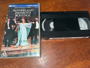 THE AUSTRALIAN OPERA - GALA CONCERT- SUTHERLAND, PAVAROTTI, BONYNGE - VIDEO VHS - Picture 1 of 1