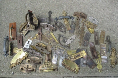 Konvolut  Möbelbeschläge / Gründerzeit / Jugendstil / Art Dèco / Restauration - Bild 1 von 4