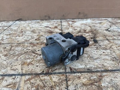 SUBARU WRX STI 2004 OEM ANTIBLOQUEO ABS BOMBA DE FRENO ACTUADOR MÓDULO UNIDAD MONTAJE Foto 1 de 4