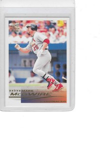 2000 Pacific Crown Collection #231 Mark McGwire St. Louis Cardinals