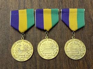1983-85 RARE Ponchartrain Band Badges- COMPLETE RUN- Mardi Gras Krewe Favor - Picture 1 of 2