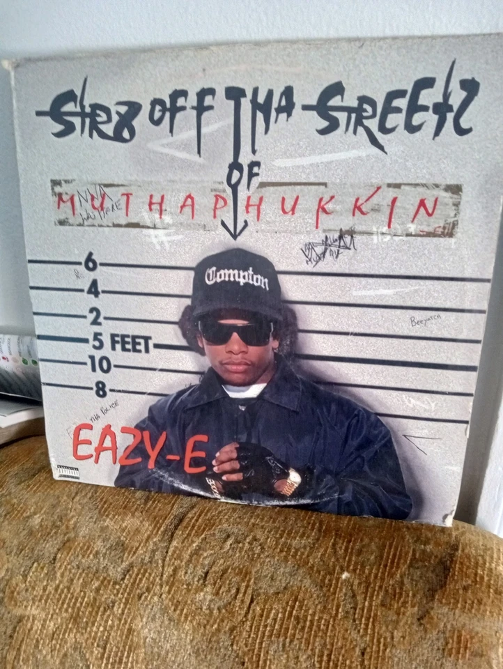 Eazy-E - Str8 Off Tha Streetz Of Muthaphukkin Compton  (1996) Ruthless Vinyl Lp Foto 1 de 4