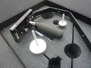 Rhino EZ-Steady Kamerastabilisator Handheld Gimbal - Bild 1 von 3