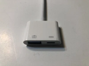 Apple Lightning to USB 3 Camera Adapter A1619 Genuine OEM White - Bild 1 von 3