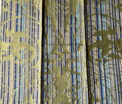 Lee Jofa Courtney Damask in Lagoon Blue Designer Fabric Remnant 24x24" - Image 1 of 3